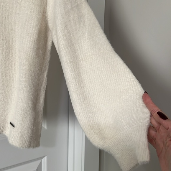 A&F | soft A&F collection cozy scoop next sweater - ivory - Picture 2 of 4